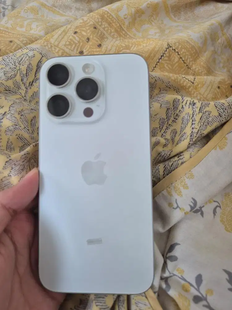 Iphone 15 Pro 128 gb White