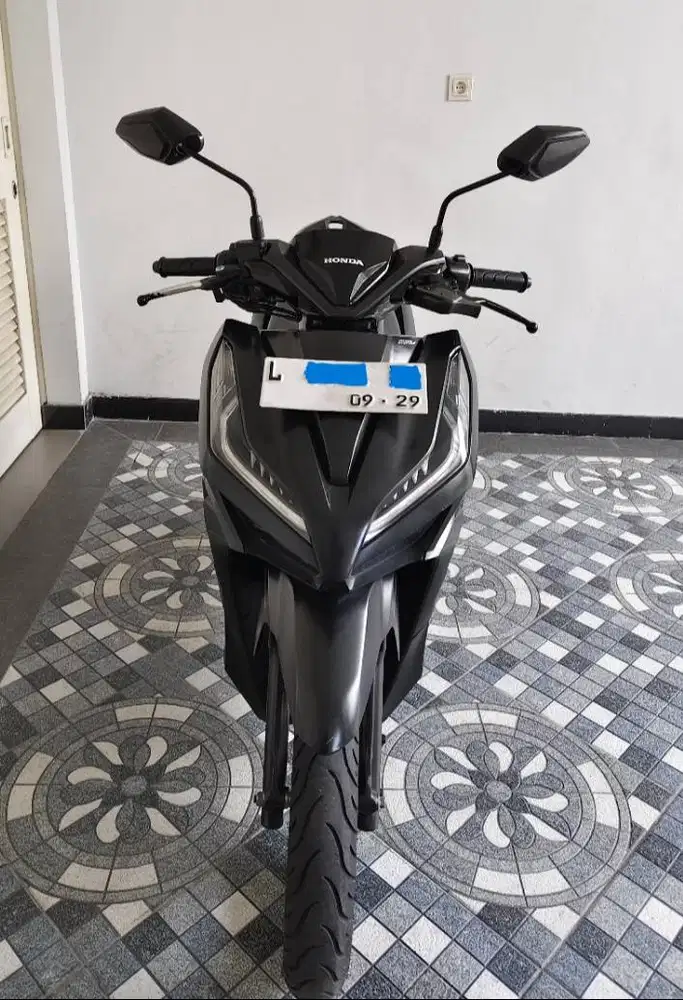 HONDA VARIO 150 Th 2019 - CBS ISS KEYLESS - HITAM DOFF
