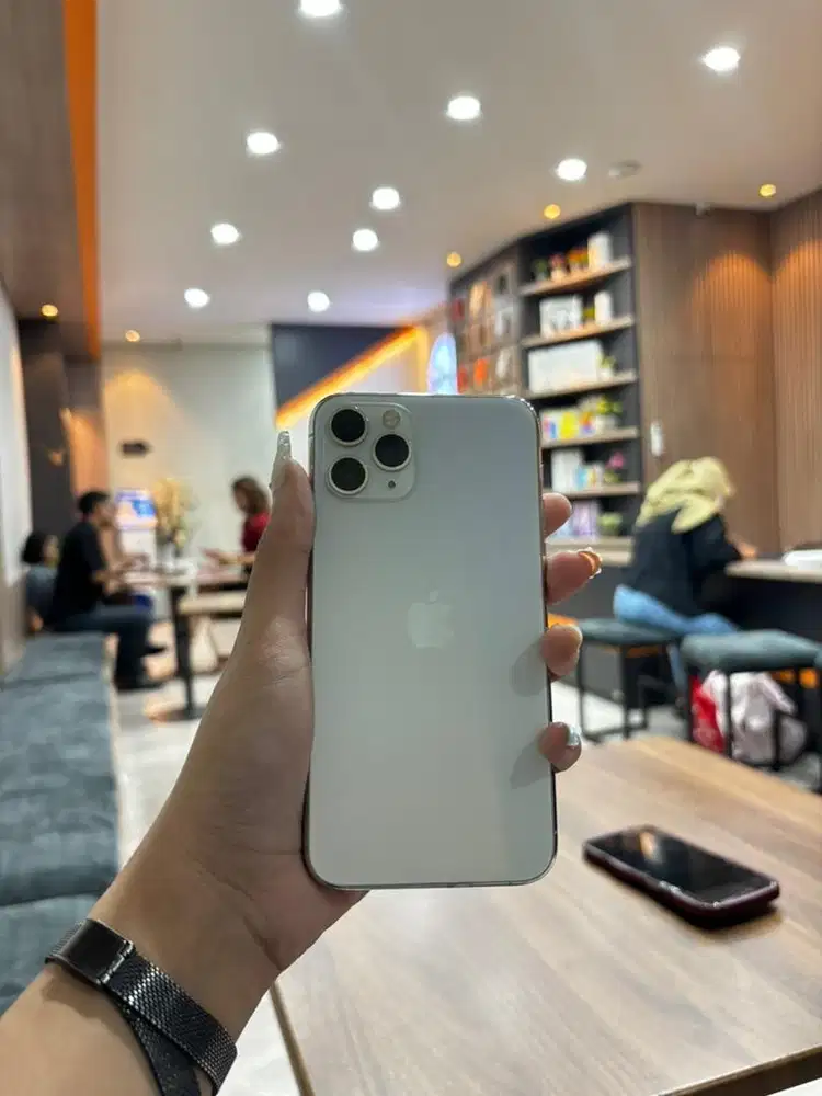 Promo cicilan iphone 11 pro