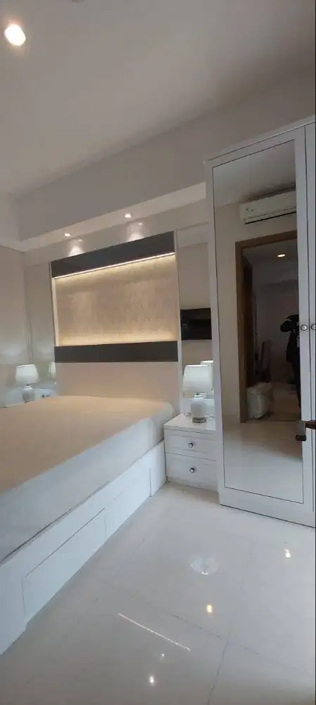 DISEWAKAN APARTEMEN TAMAN ANGGREK RESIDENCES 2 BDROOMS FULLY FURNISH