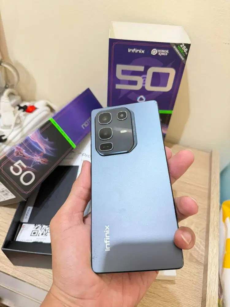 Infinix note 50Pro ram 256 gb masih bergaransi