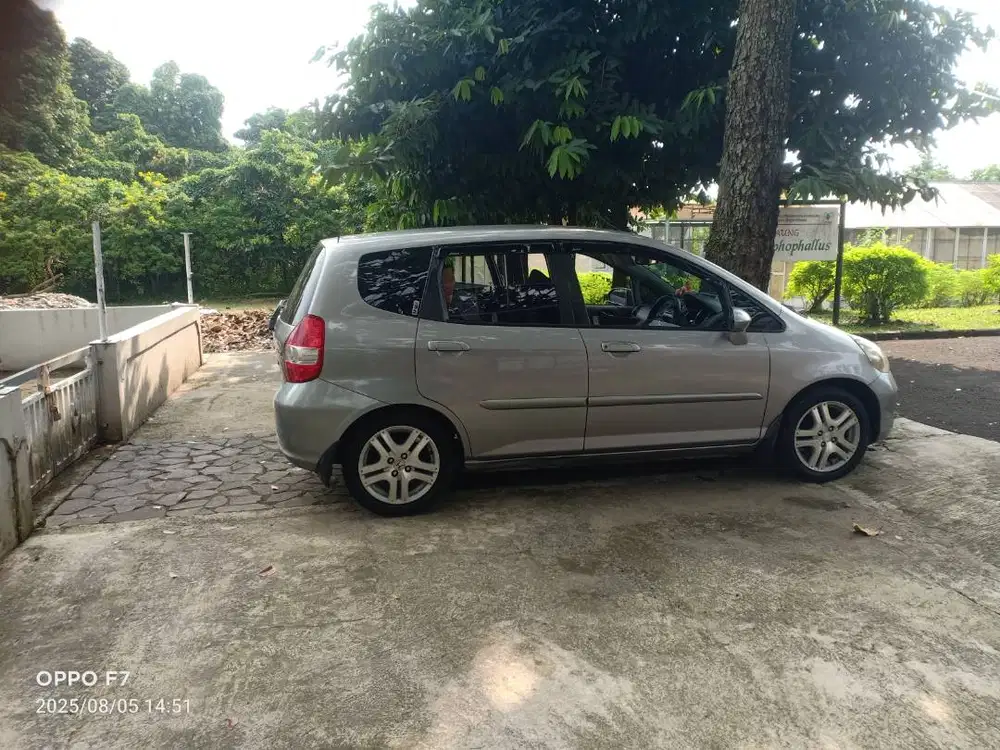 Honda Jazz IDSI Mulus