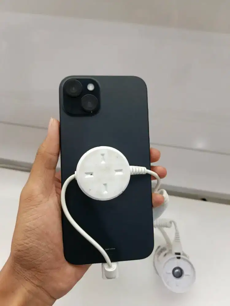 kredit iPhone 15 plus new