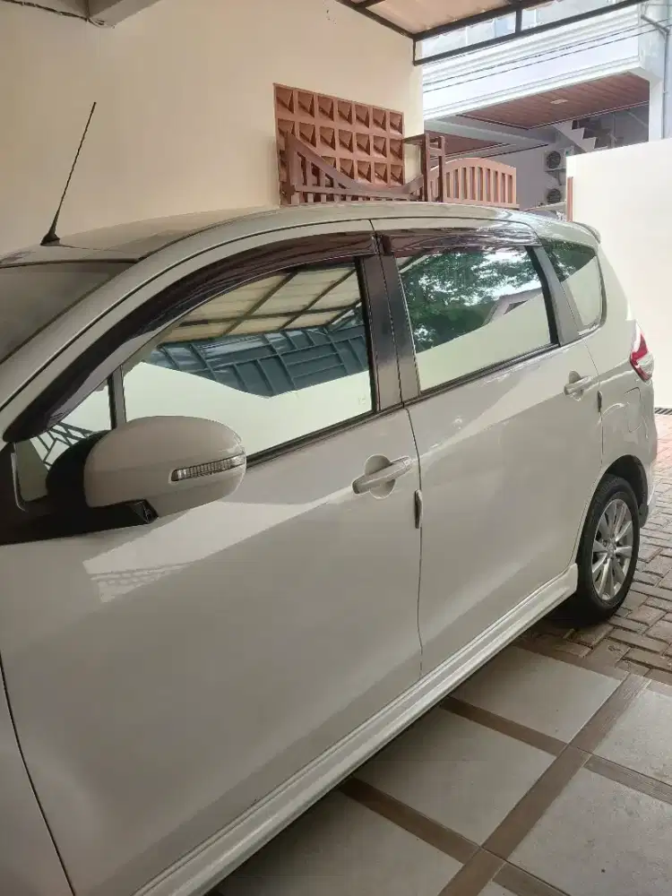 Ertiga Gx elegant 2014 MT pajak hidup