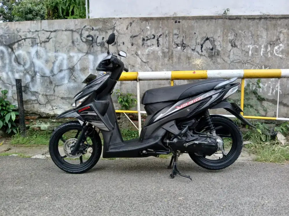 Honda vario 110cc karbu tahun 2011 Kondisi Bagus
