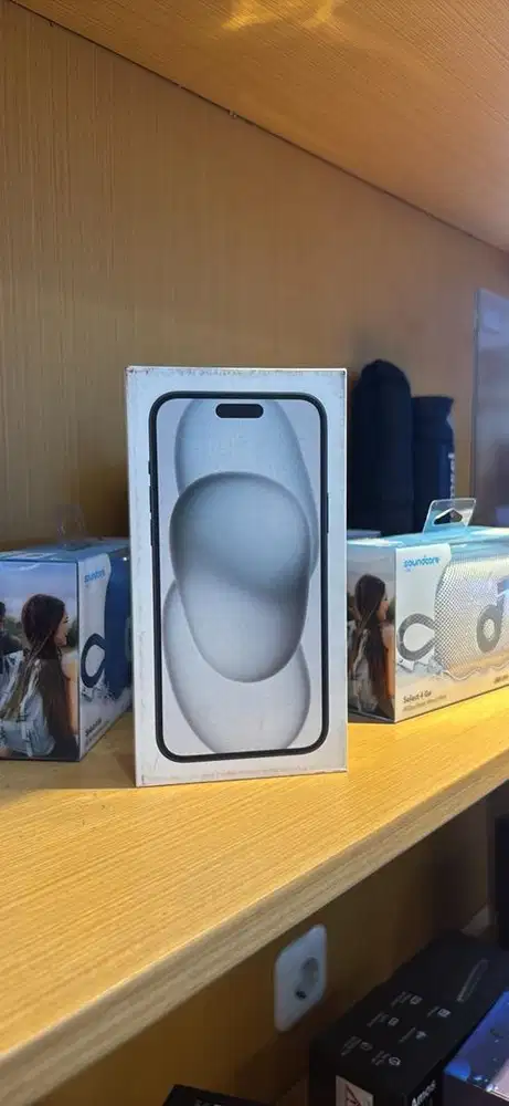 READY IPHONE 15 plus