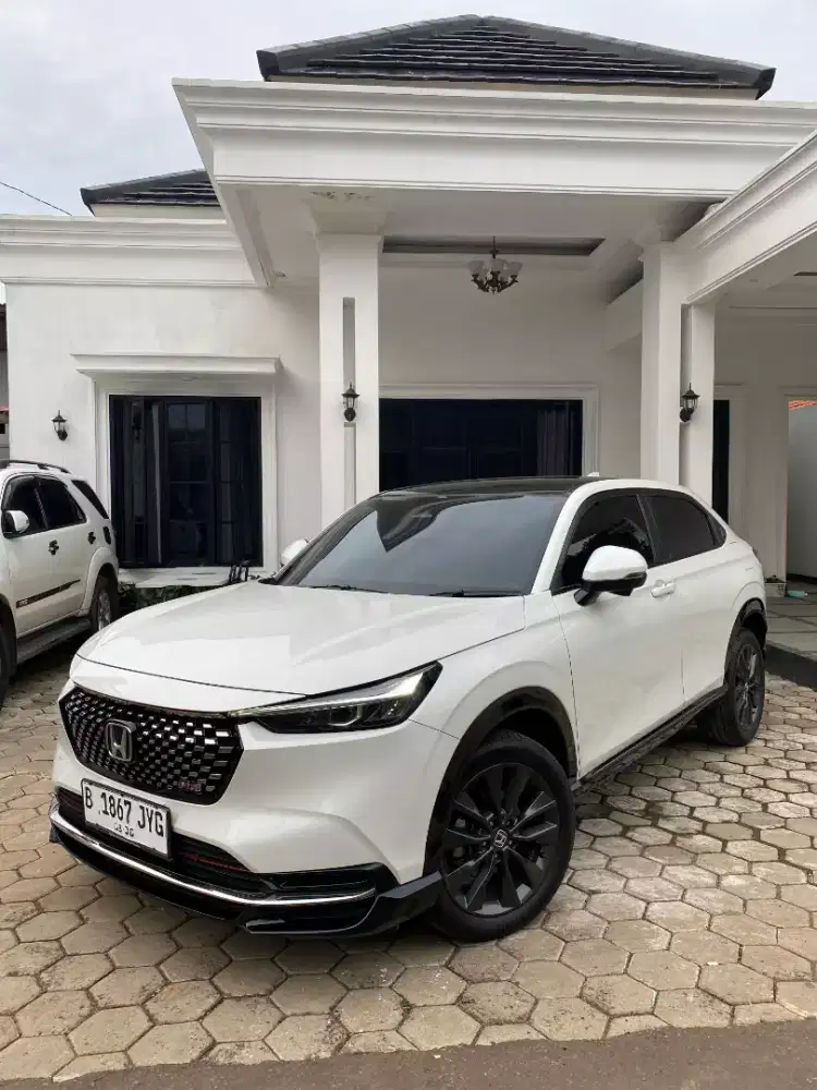 ISTIMEWA HR-V RS 1.5 TURBO 2022