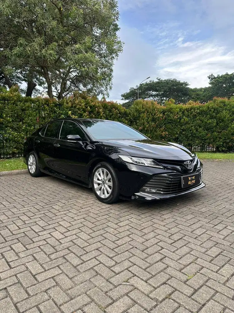 Toyota Camry 2.5V 2020
