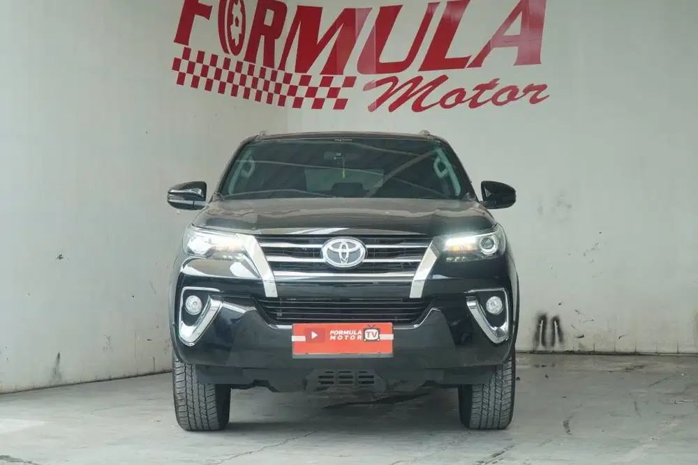 Toyota Fortuner VRZ G AT 2017 Hitam