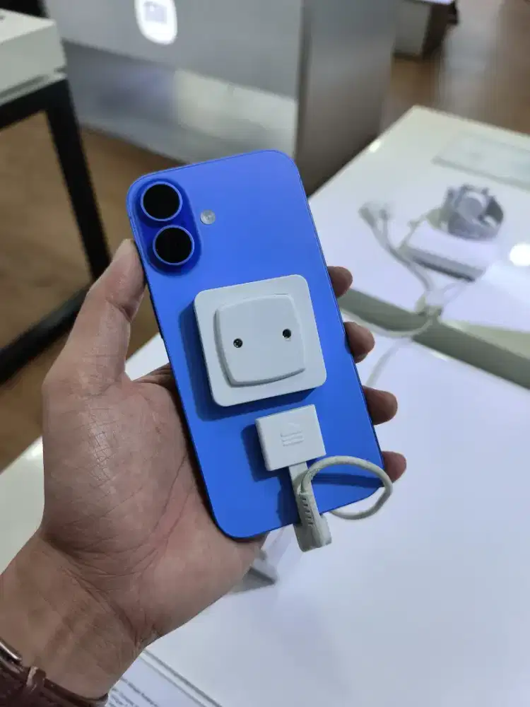 Iphone 16 Teal 128 GB ibox