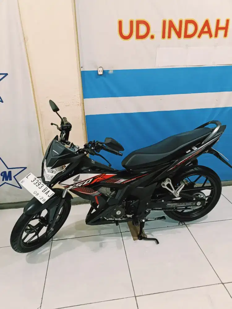 HONDA SONIC 150R 2023 BARANG ISTIMEWA MULUS KM 3000