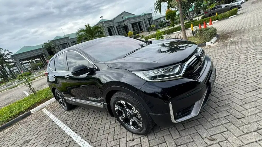 {CASH} CRV CR-V 2.0 AT 2022 HITAM - B GENAP