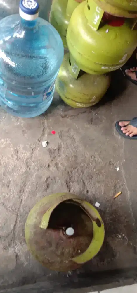 Dibutuhkan office boy utk jaga kos di Kapuk Jakarta Barat