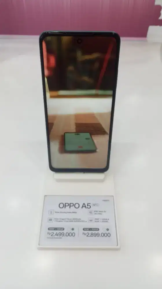 SEGAMPANG itu bisa mendapatkan hp Oppo A5 dengan Home Credit