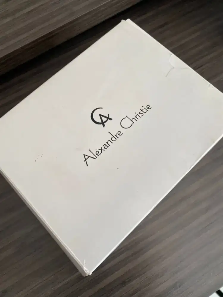 Jam tangan wanita Alexandre Christie