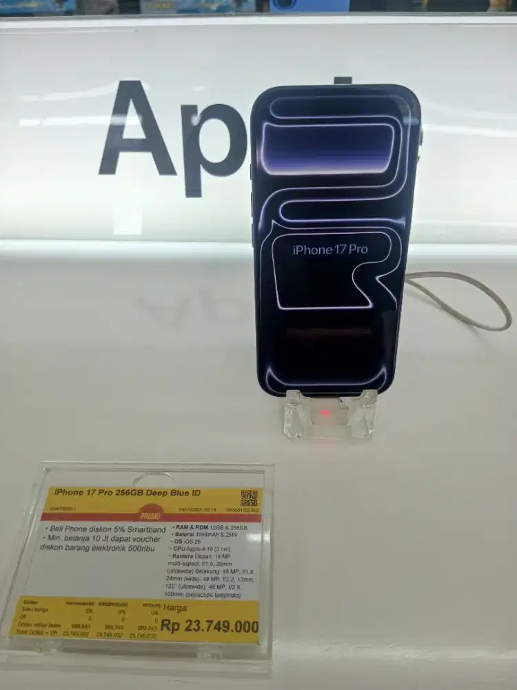 iPhone 17 pro 256gb deep blue