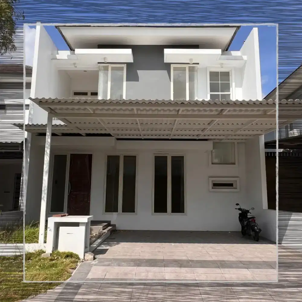 Rumah Royal Residence Harewood Wiyung Surabaya . 2 Lantai