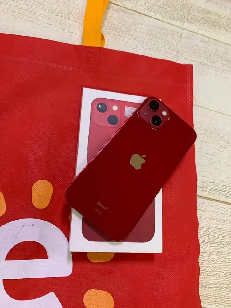 iPhone 13 128GB Red edition iBox