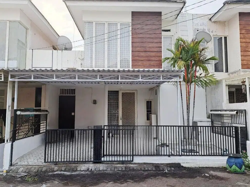 TERMURAH!! Rumah Evergreen De Parc Gununganyar 2 lantai, 3+1 KT