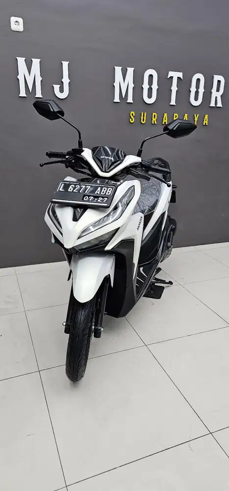Honda Vario 125 CBS ISS EXCLUSIVE tahun 2022 // KREDIT DP 3 JT