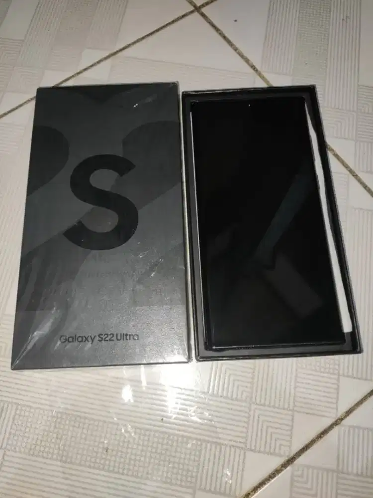 Samsung Galaxy S22 Ultra 12/256 SEIN Murah Mulus Mantap Istimewa