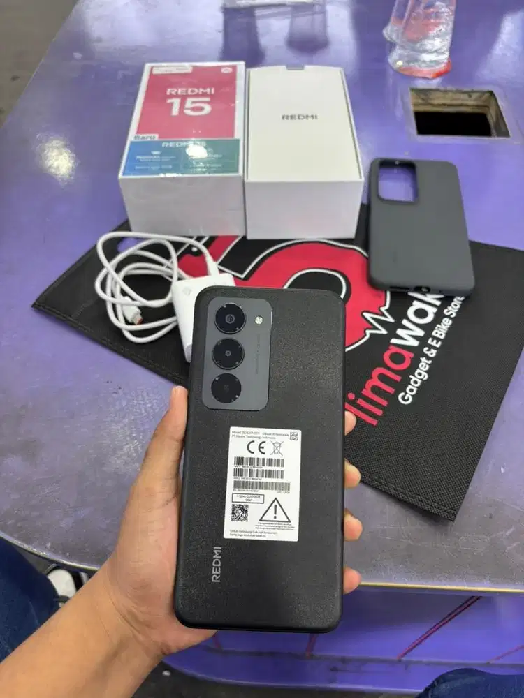 Beli REDMI 15 Hari Ini Gratis Tempered Glass