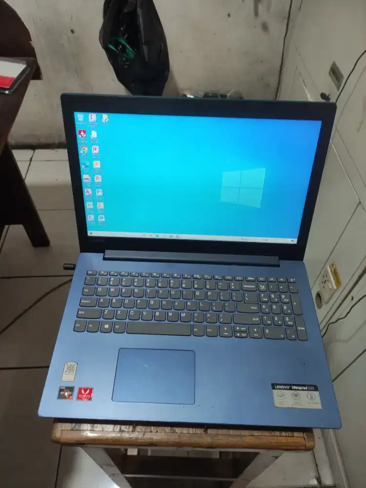 A1072 Laptop Lenovo ideapad 330 Ram 8gb ssd 256gb AMD Ryzen 7-2700U