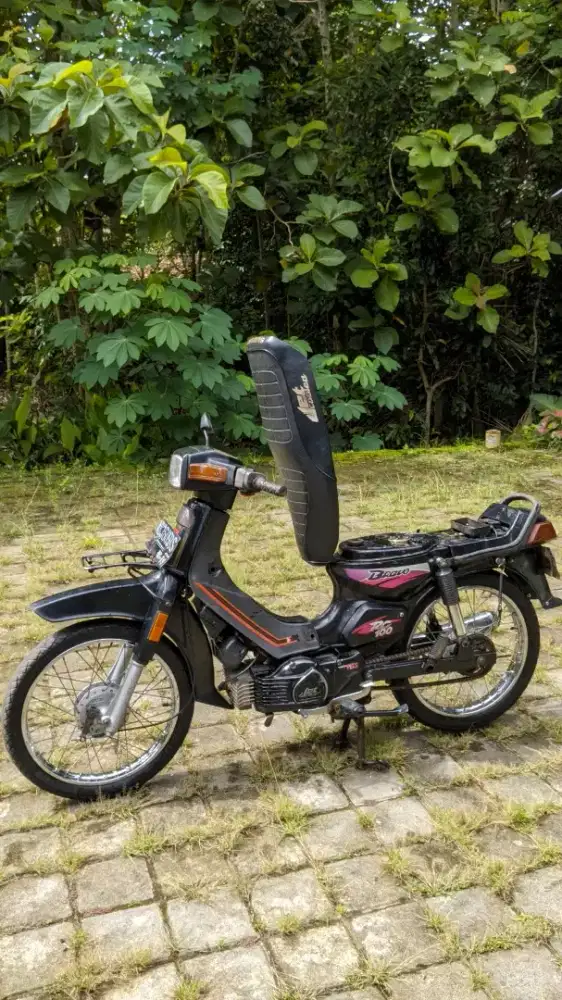 Suzuki RC Tahun 1993