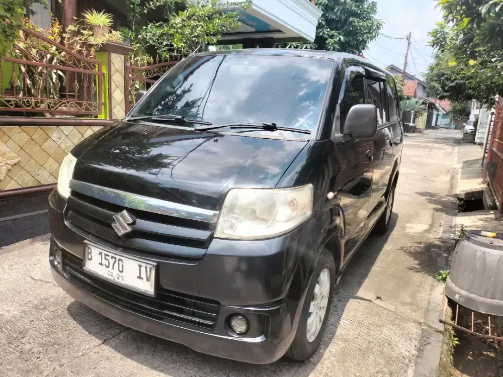 Suzuki APV GL MT th 2014