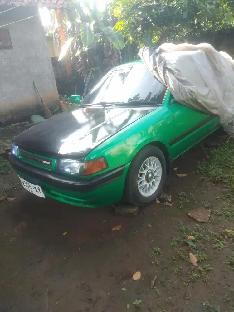 Mazda Interplay 1990 Bensin