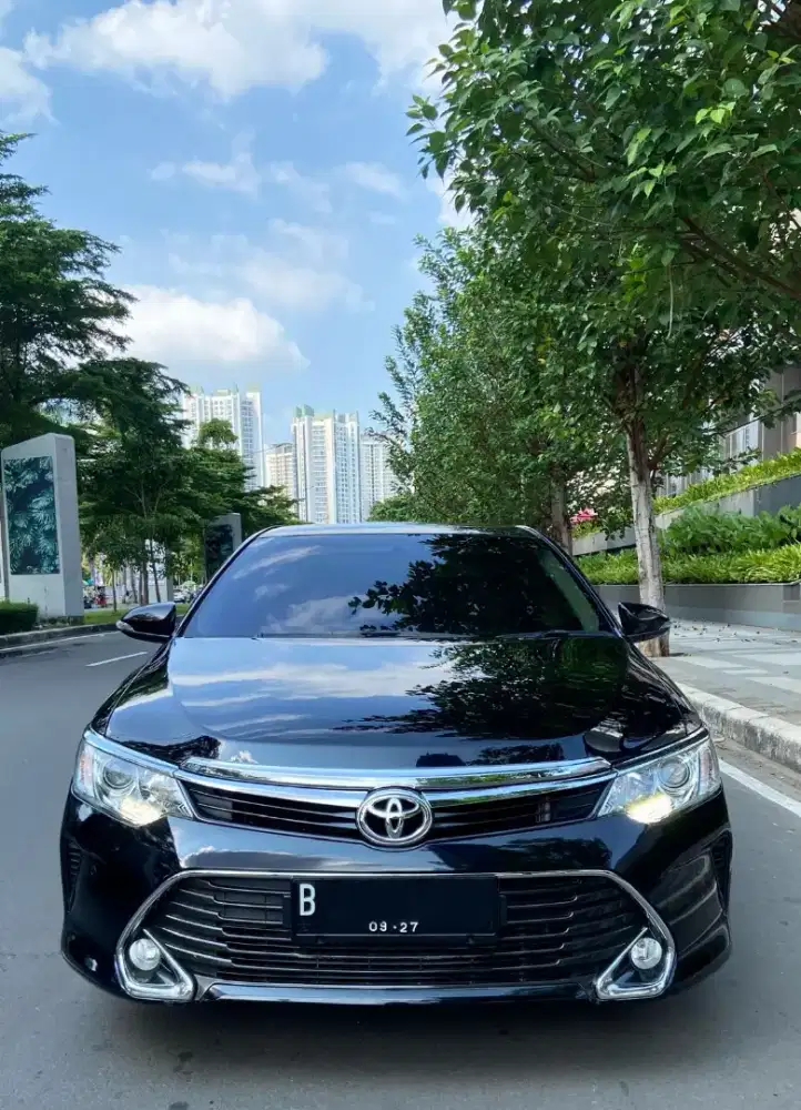 Camry V 2.5 matic tahun 2017 km:60rb