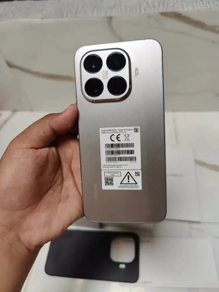 Xiaomi 15T pro 12 internal 512 like new mulus ori