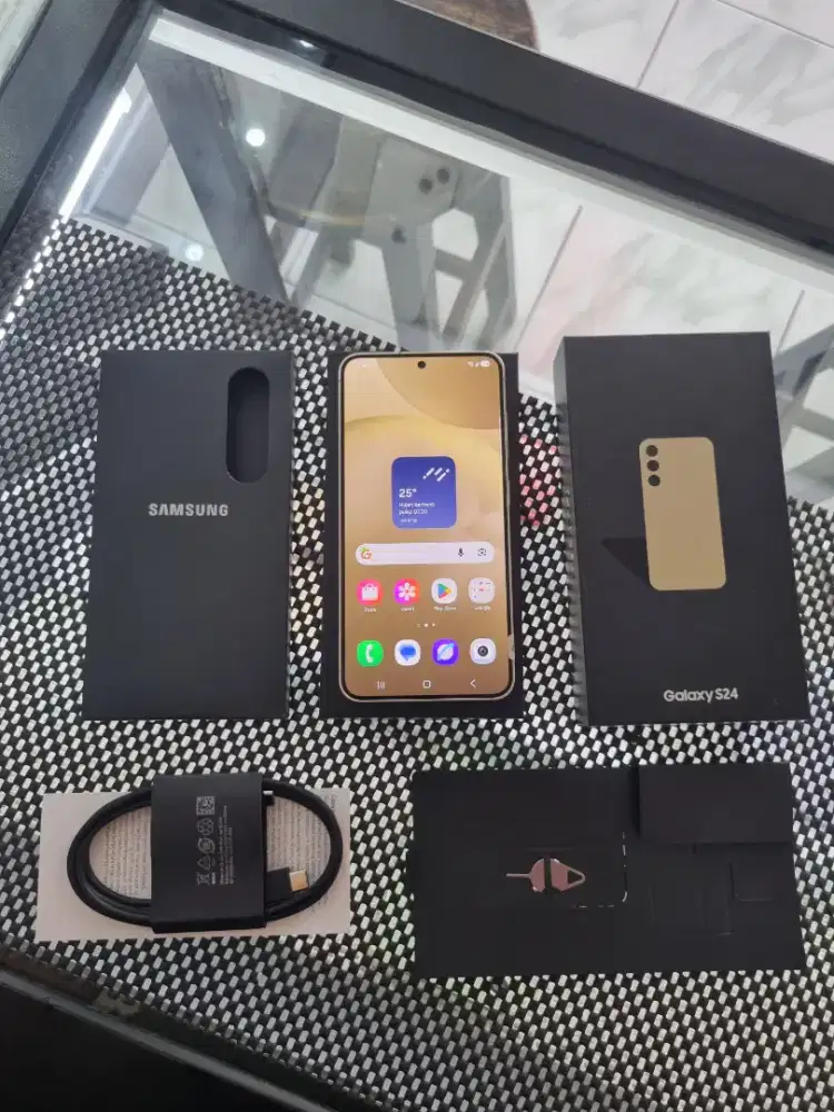 Samsung Galaxy S24 Second/sein 8/256 GB Fullset