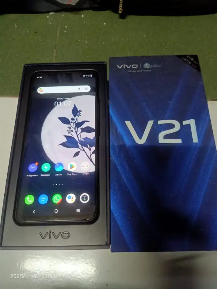 Vivo v21 8/256GB