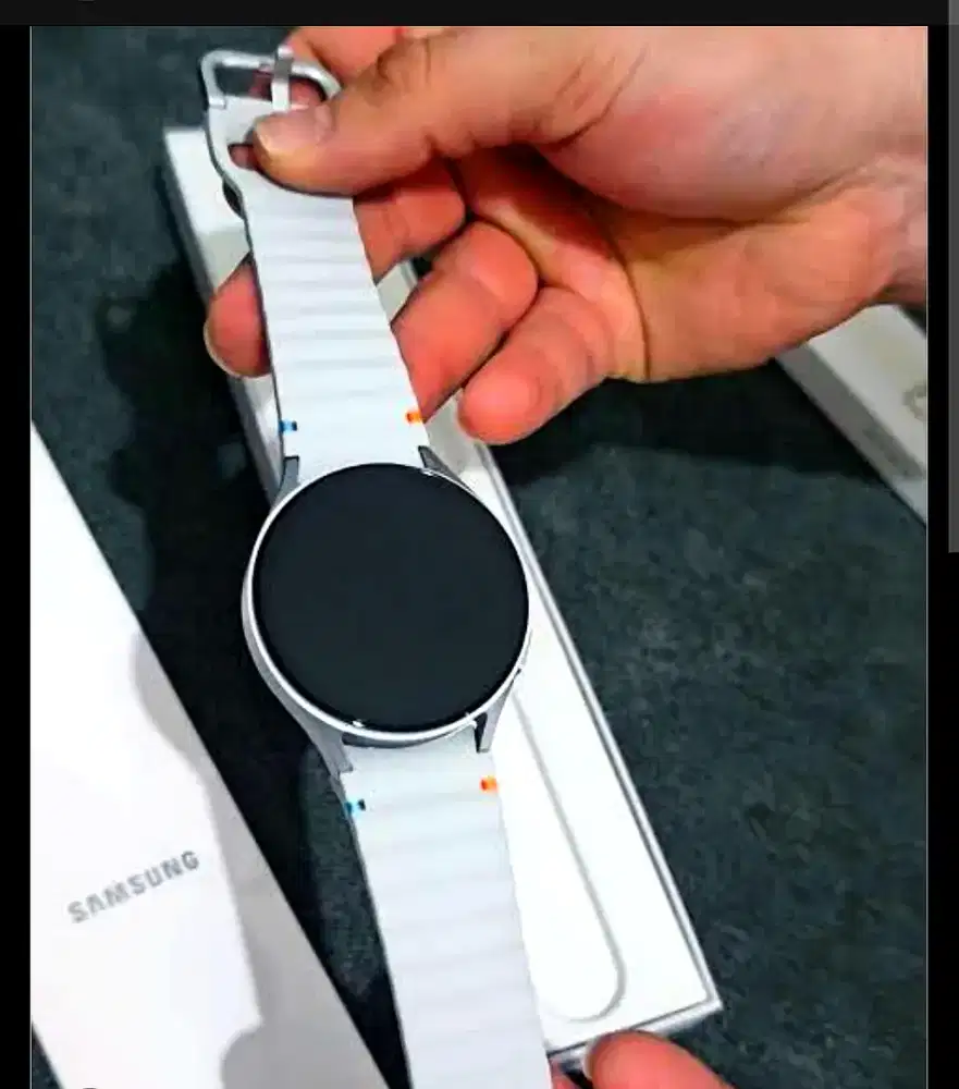 Barang bagus Jam pintar Samsung Watch 7 warna favorit langka mewah