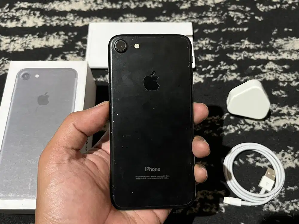 iPhone 7 128Gb Black Matte Fullset No Minus Siap Pakai COD Bandung