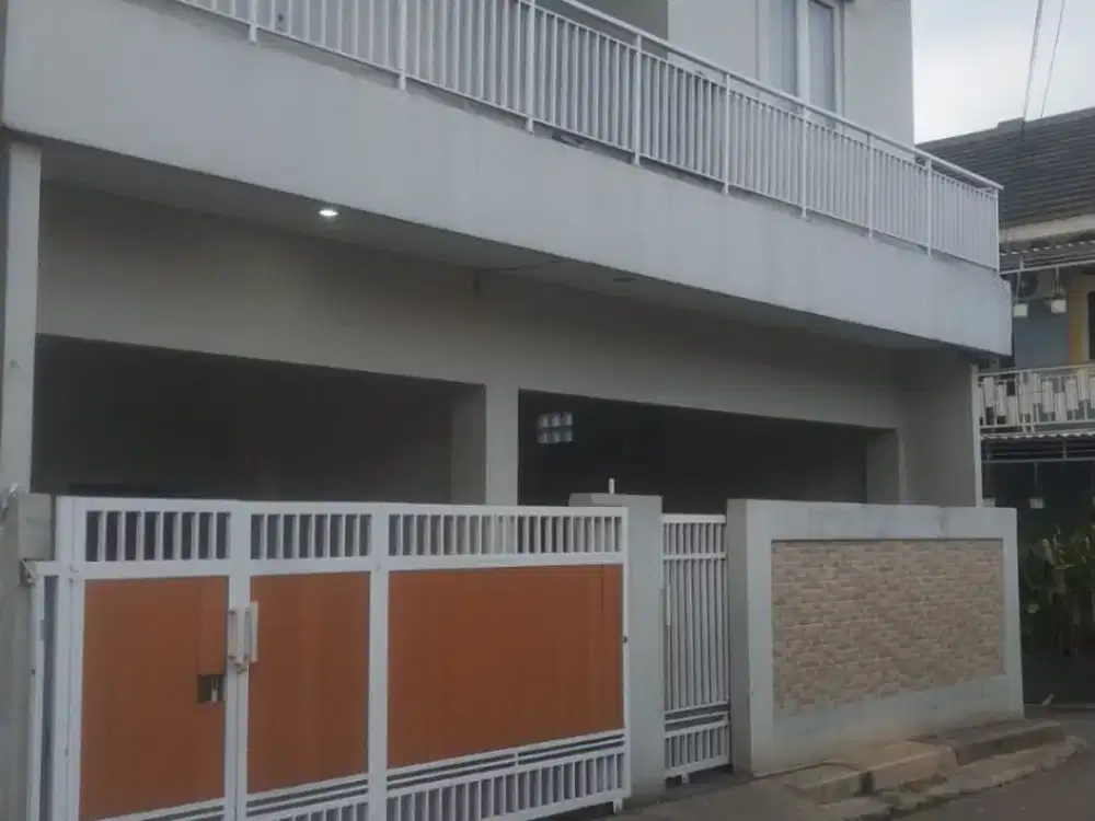 Rumah Bagus 2 Lantai di Jati Mekar Jati Asih Bekasi Jawa Barat