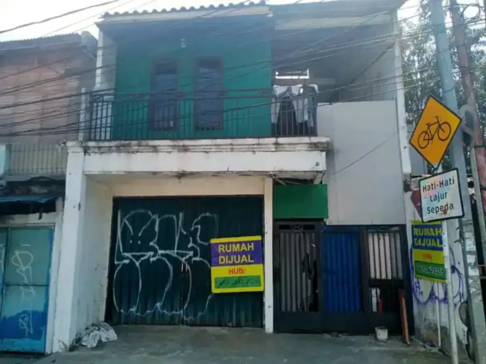 Di Jual Rumah Lokasi Strategis Jakarta Timur