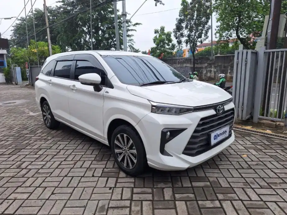 LOW DP Toyota Avanza 1.5 G Bensin-AT 2022 DKE