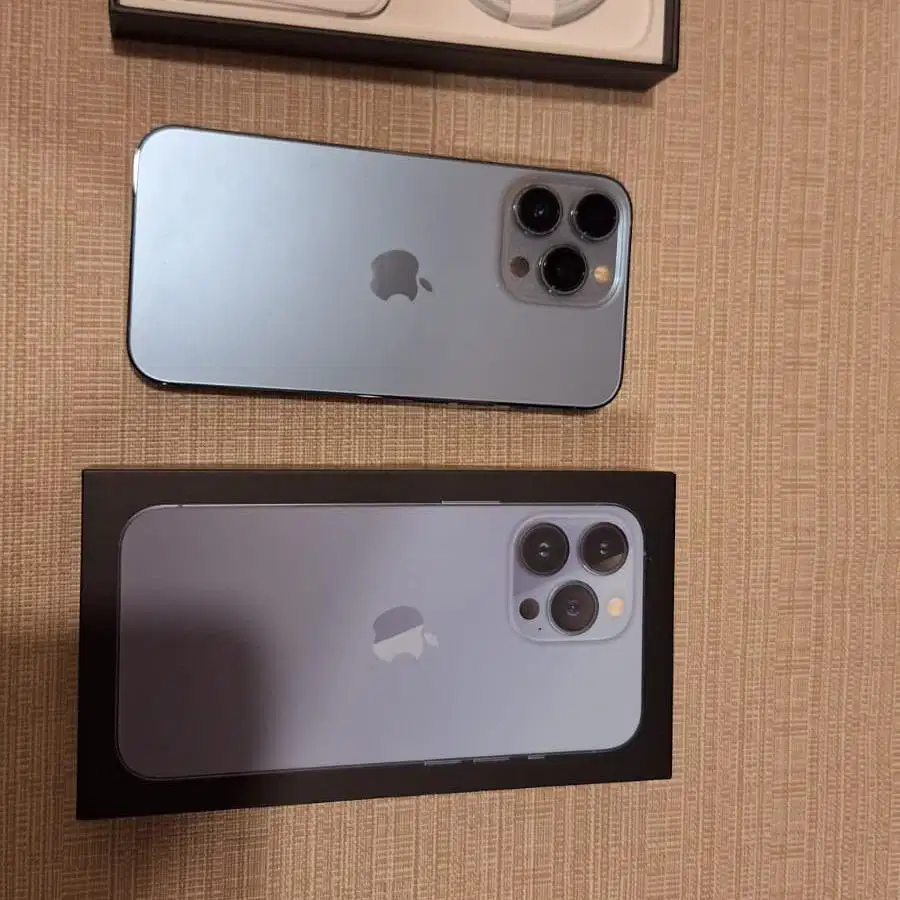 Jual iphone 13 pro biru 128gb ex ibox kondisi normal mulus fullset