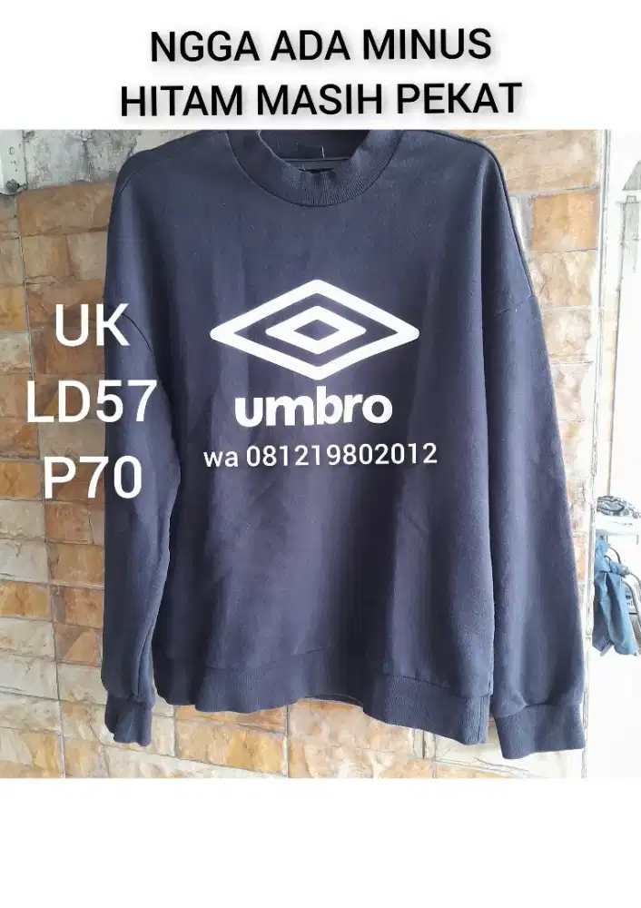 NO MINUS UMBRO CREWNECK HITAM PEKAT