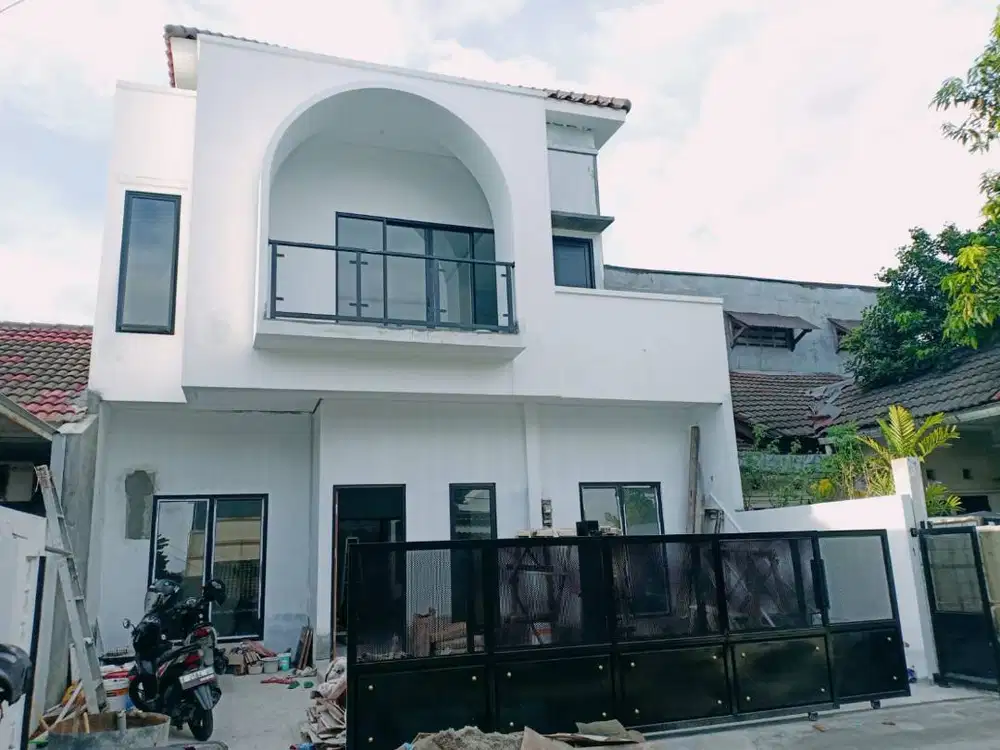 Dijual Rumah 2 M di Kencana Loka BSD CITY