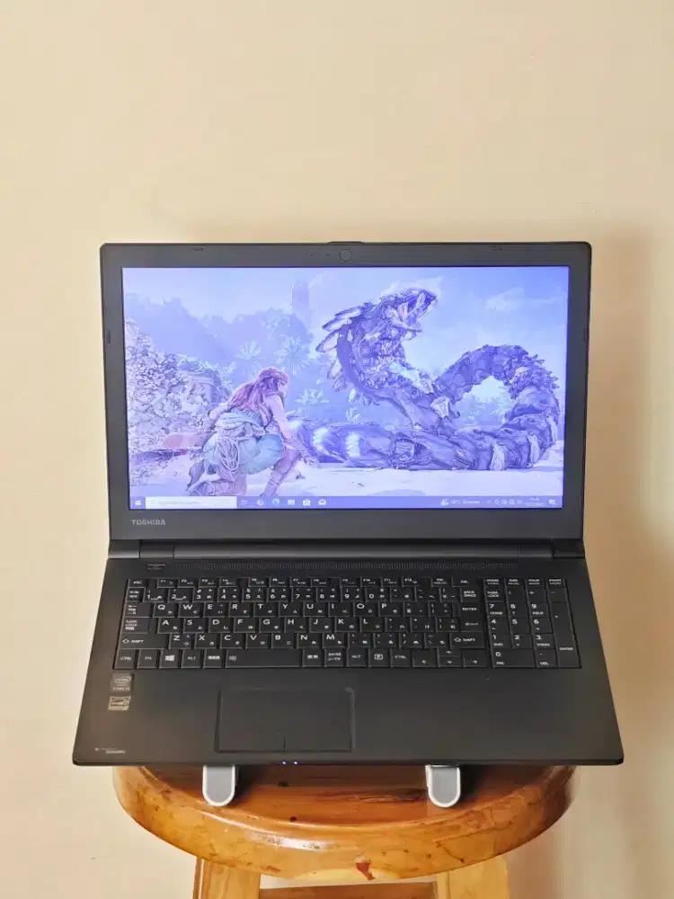 JUAL MURAH READY BANYAK TOSHIBA R35 CORE i5 KONDISI SEGEL NO MINUS