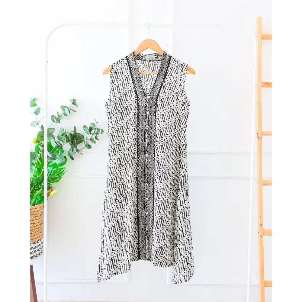 DRESS BATIK TANPA LENGAN SLEEVELESS BATIK AGRA DRESS HOMEDRESS BATIK