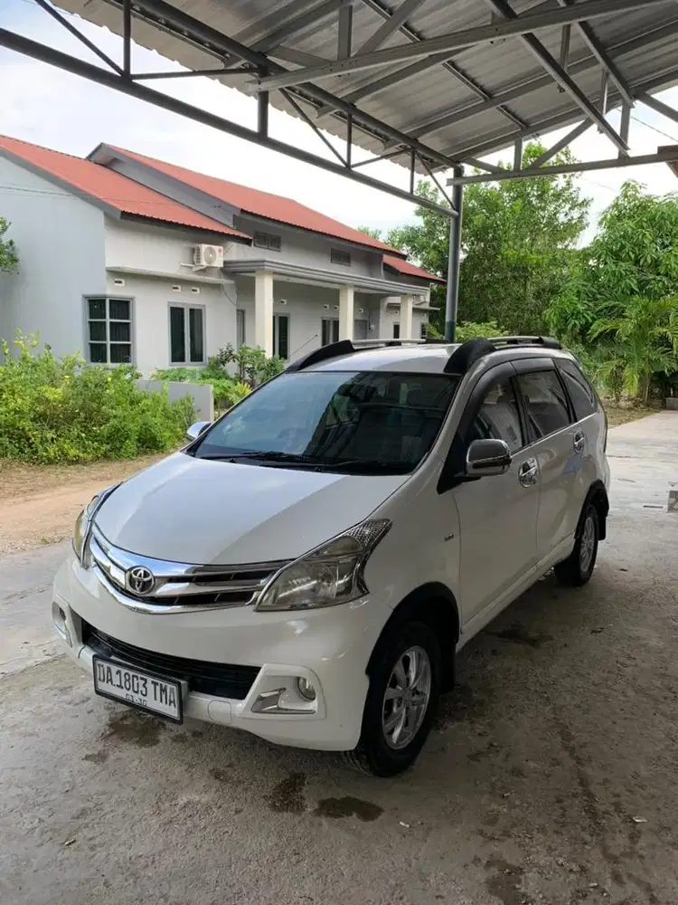 Toyota Avnza 2014 Akhir