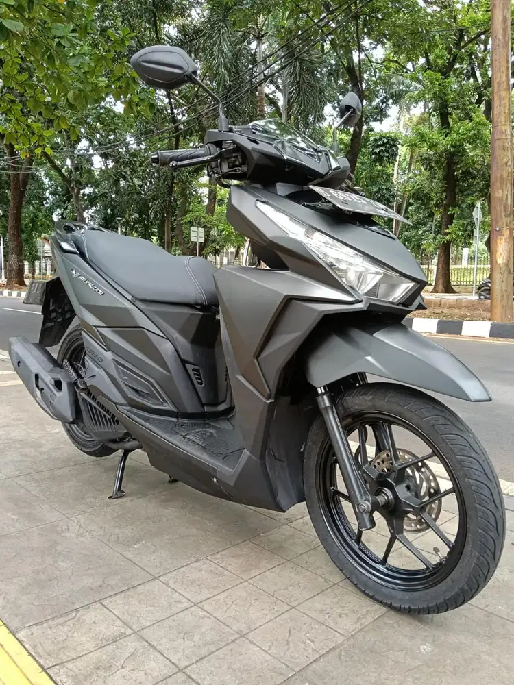 DIJUAL CASH HONDA VARIO 150 LED OLD THN 2017 PAJAK IDUP