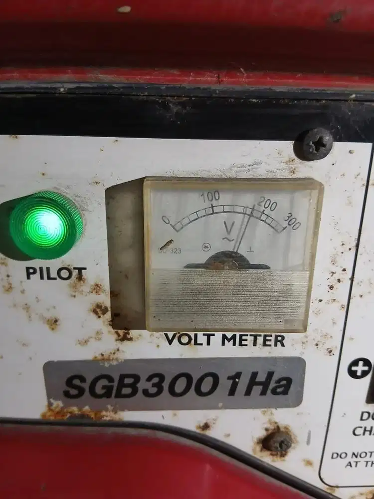 Daisin honda merah putih