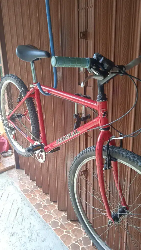 SEPEDA COMMUTER FEDERAL