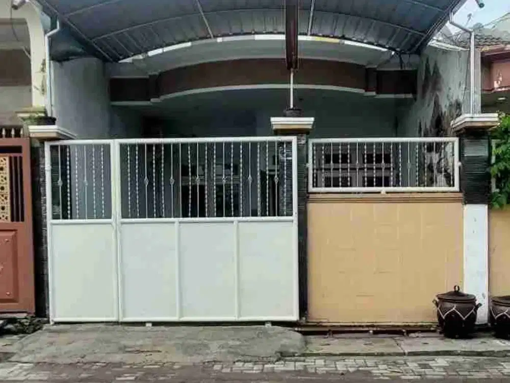 Rumah Raya Semampir Surabaya dekat Rungkut Merr