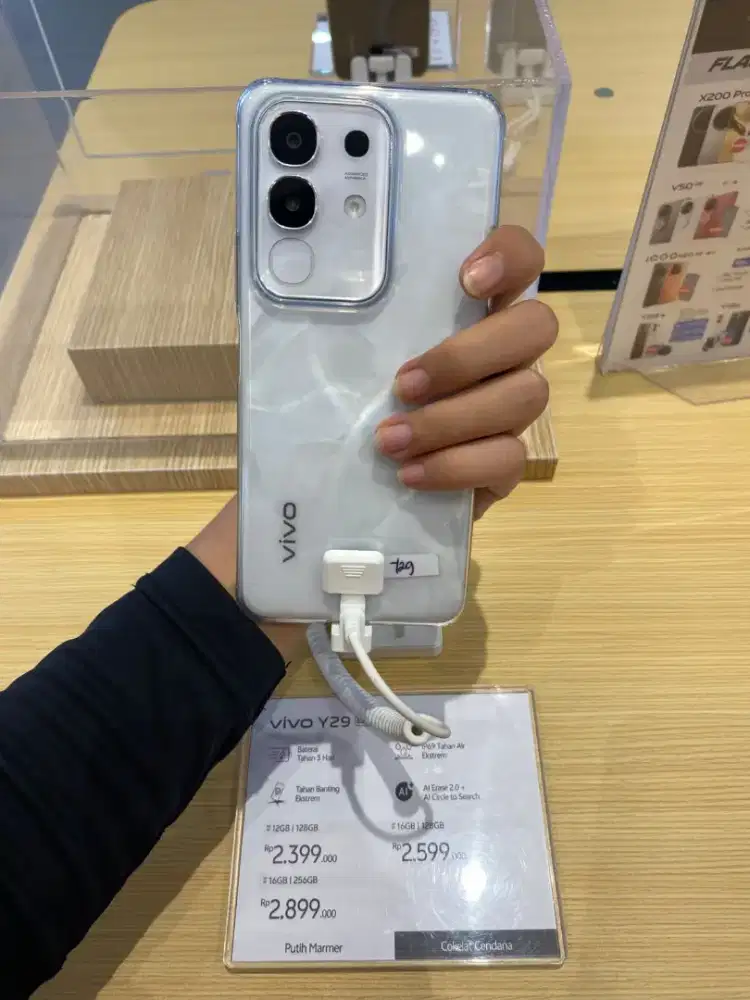 CICILAN VIVI Y29 MULAI DARI 200RIBUAN PROMO BUNGA 0%